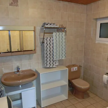 Einliegerwohnung In Stromberg-schindeldorf *