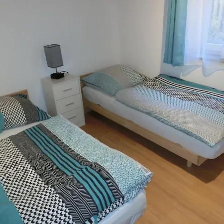 Einliegerwohnung In Stromberg-schindeldorf סטרומברג