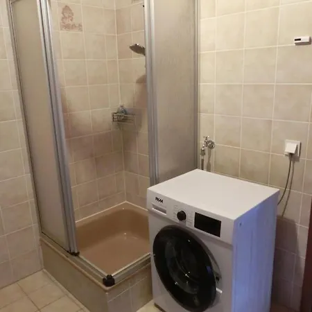 شقة Einliegerwohnung In Stromberg-schindeldorf *